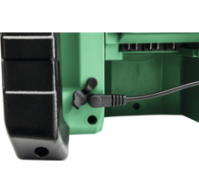 Acculader met laadaansluiting en kabel