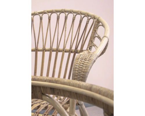 Detailopname van een rotan stoel