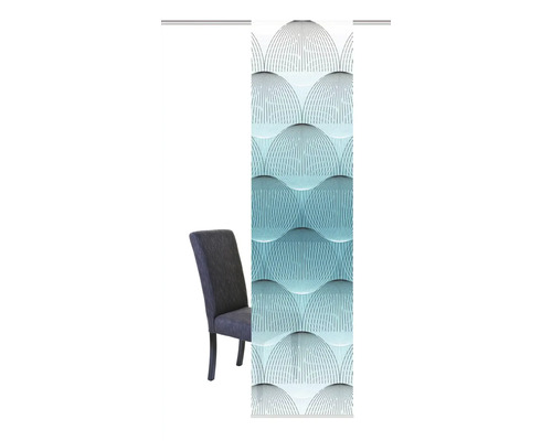 Schuifpaneel met grafisch patroon naast een stoel