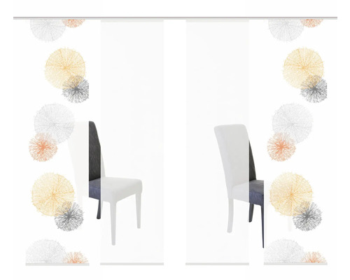 Schuifgordijn met abstract cirkelpatroon en stoelen in de ruimte