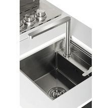 Roestvrijstalen spoelbak met kraan voor de buitenkeuken