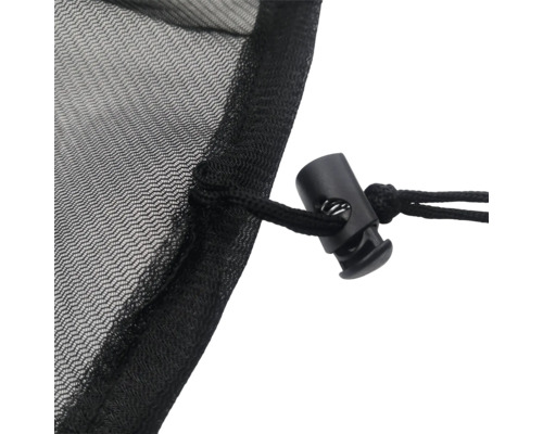 Detailopname van een net met trekkoord en stopper voor eenvoudige bediening