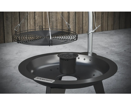 Tenneker barbecue met grillrooster