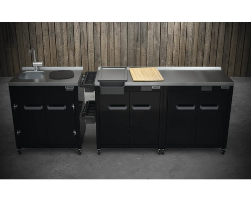 Buitenkeuken met spoelbak, snijplank en laden