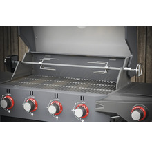 Detailopname van een gasbarbecue met draaispit