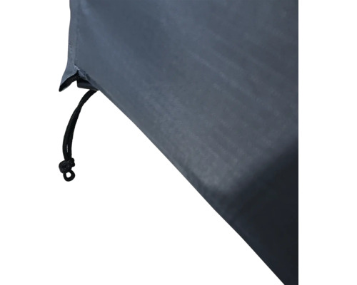 Detailopname van een afdekking met trekkoord