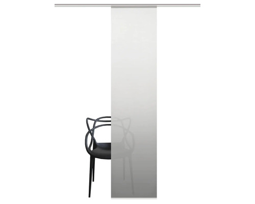 Glazen schuifdeur met stoel