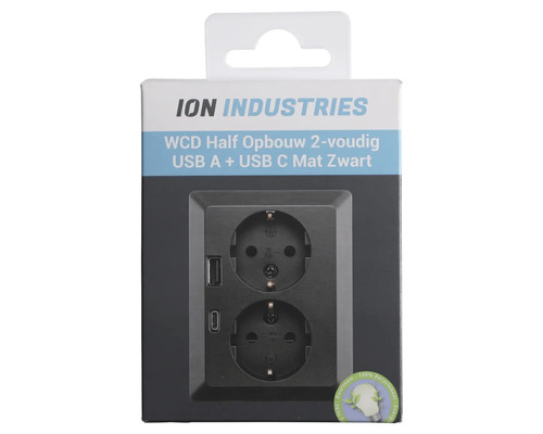 Ion Industries dubbel stopcontact met USB A en USB C aansluiting in verpakking