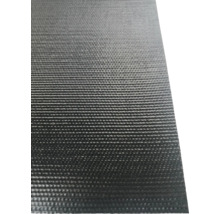 Zwarte antislipmat met noppenstructuur