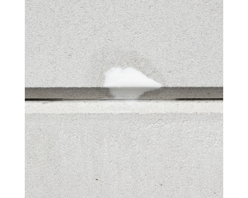 Detailopname van een cellenbetonwand met voegmortel