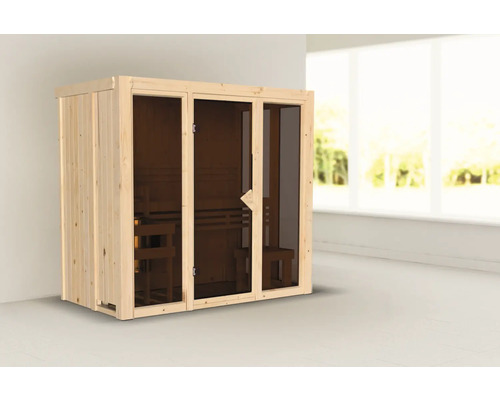 Sauna van hout met glazen deuren