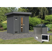 Houten sauna met kachel en bediening in de tuin