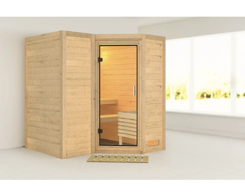 Houten sauna met glazen deur en houten rooster