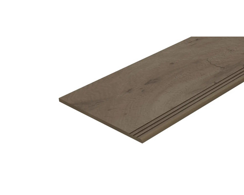 Enkele houten traptrede