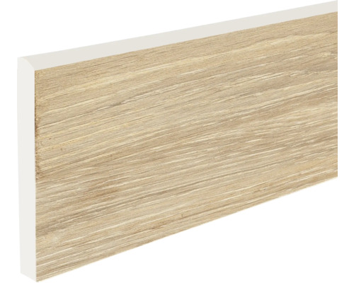 Houten plint met decor