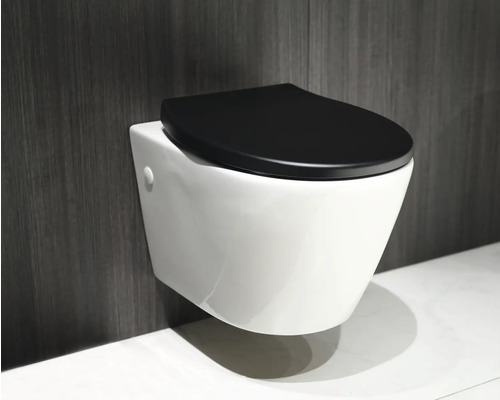 Wandcloset met zwarte zitting