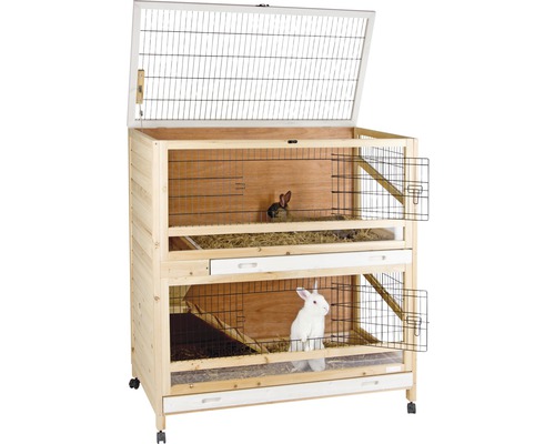 Houten konijnenhok met twee verdiepingen en twee konijnen