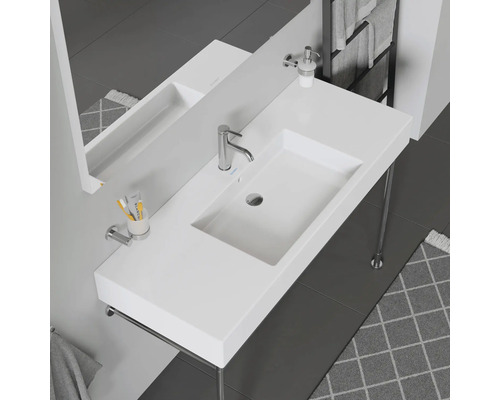 Badkamermeubel met wastafel, kraan, zeepdispenser, spiegel en handdoekhouder in een modern design