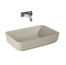 Opzetwastafel in beige met chromen wandkraan