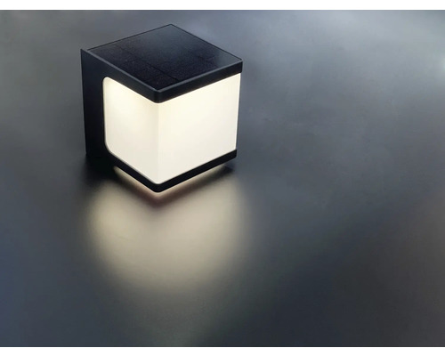 Vierkante buitenwandlamp met ledtechnologie