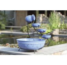 Keramische cascadefontein voor de tuin