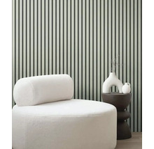 Interieurscène met fauteuil, bijzettafel en wandpanelen