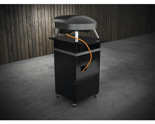 Pizzaoven met zwarte onderkast en gasaansluiting