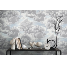 Behang met wolkenpatroon in een interieur