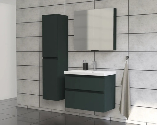 Moderne badkamerset met wastafelonderkast, spiegelkast en hoge kast