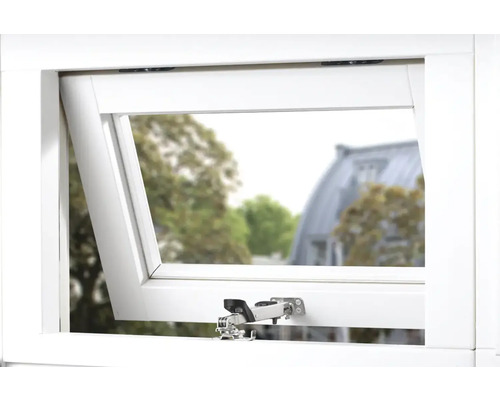 Gekanteld raam met raambeslag