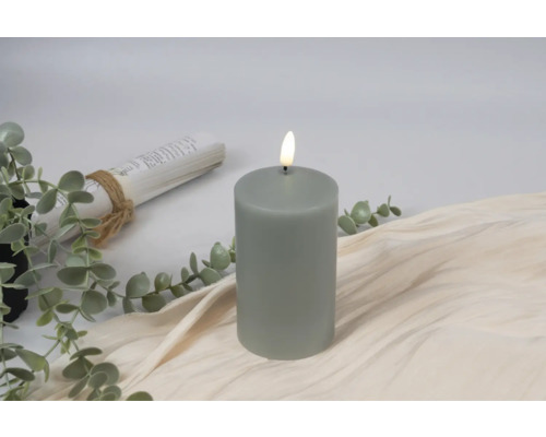 Decoratieve grijze stompkaars met LED-vlam