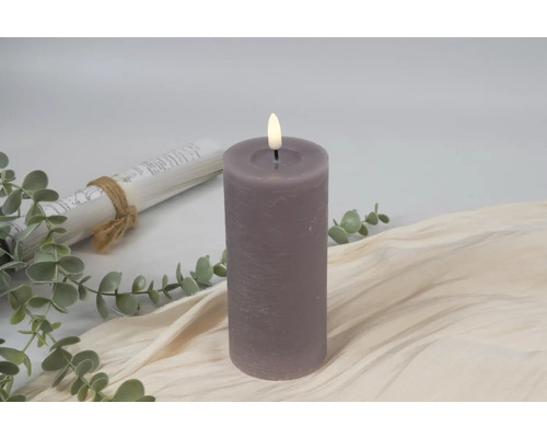 Decoratieve stompkaars met gesimuleerde vlam