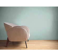 Fauteuil met gestoffeerde bekleding en houten poten
