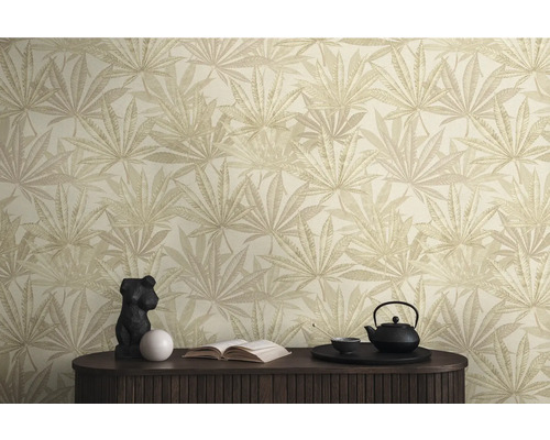 Kamerdecoratie met behang met bladmotief en decoratie