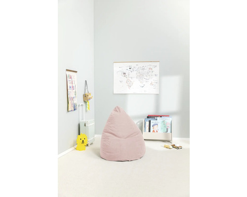 Kamer met zitzak, wereldkaart en speelgoed