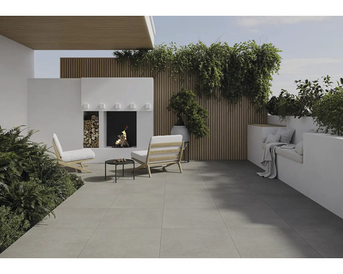 Terras met zithoek, open haard en planten