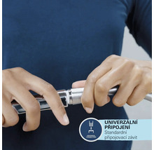 Installatie van een douchestang met universele aansluiting.