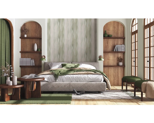 Slaapkamer met bed, houten planken en decoratieve elementen.