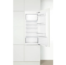 Geïntegreerde koelkast met open deur