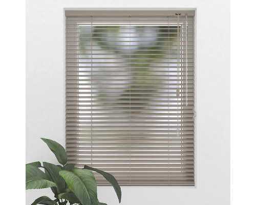 Aluminium binnenzonwering op raam