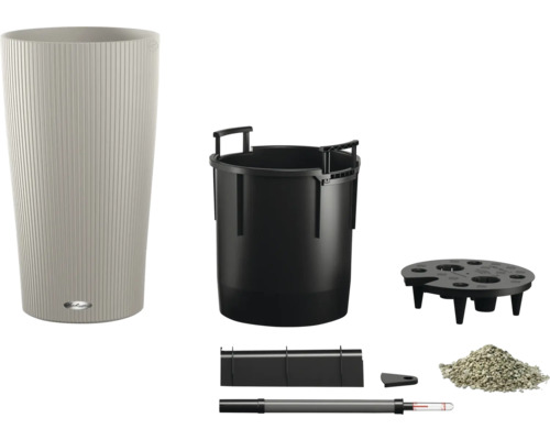 Plantenbak met bewateringssysteem en accessoires