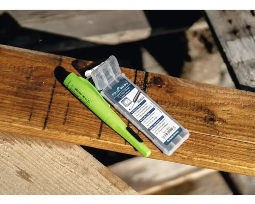 Pica Big Dry timmermanspotlood en mijnen op hout