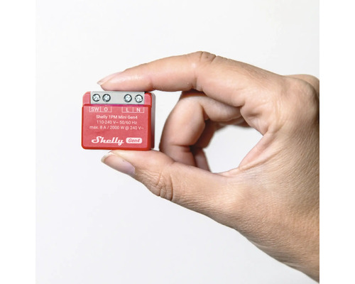 Shelly 1PM Mini Gen4 Smart Home relais in een hand