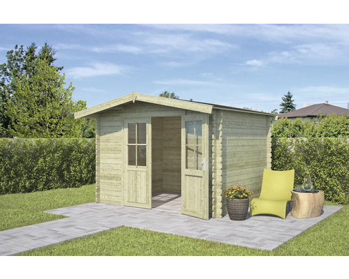 Houten tuinhuis met dubbele deur en ramen in de tuin