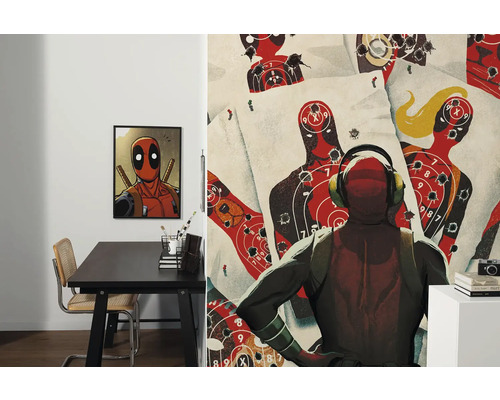 Muurdecoratie met stripfiguur in kantoor