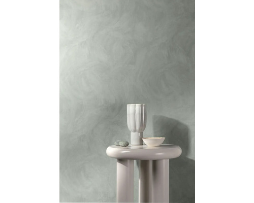 Wanddecoratie met spateltechniek, tafel met decoratie