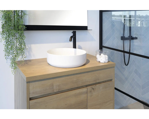 Badkamerwastafelmeubel met opzetwastafel, kraan en spiegel