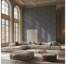 Lichte woonkamer met modulaire hoekbank, poefs en grote ramen