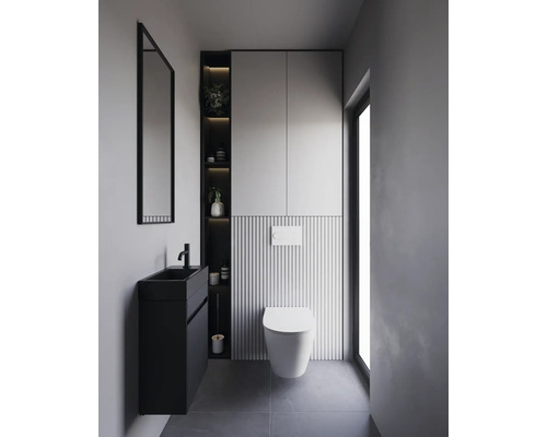 Moderne badkamer met wastafel, spiegel, toilet en opslagruimte