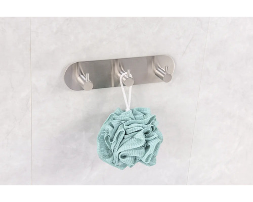 Metalen wandhaak met badspons